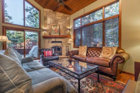 Townhouse Art Gallery in Mammoth's Best Location